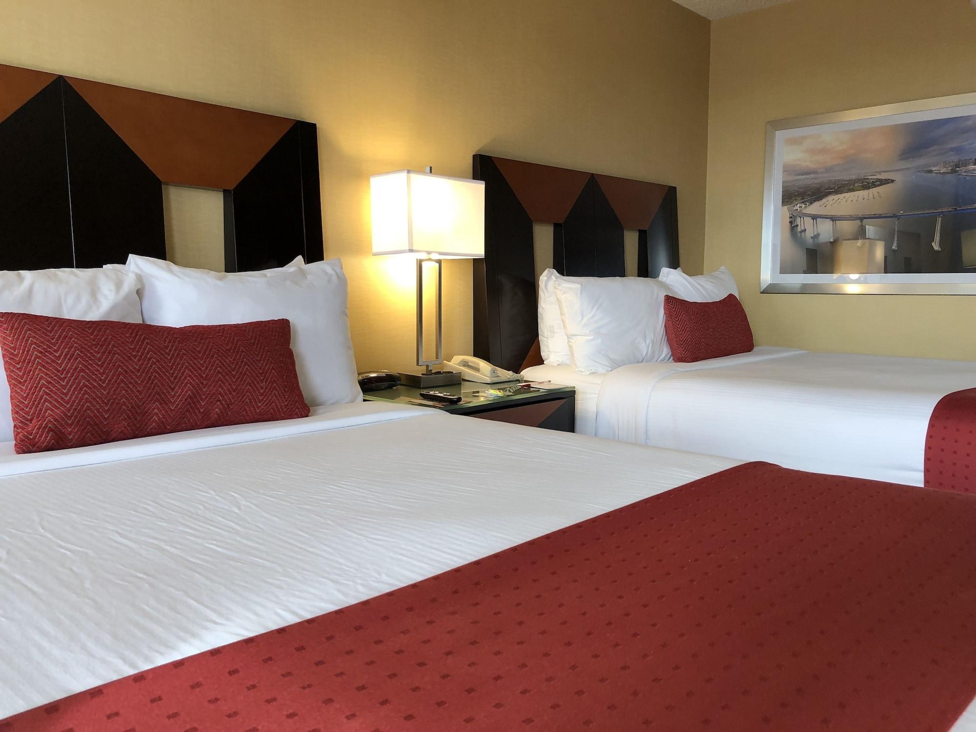 Ramada By Wyndham San Diego נשיונל סיטי מראה חיצוני תמונה