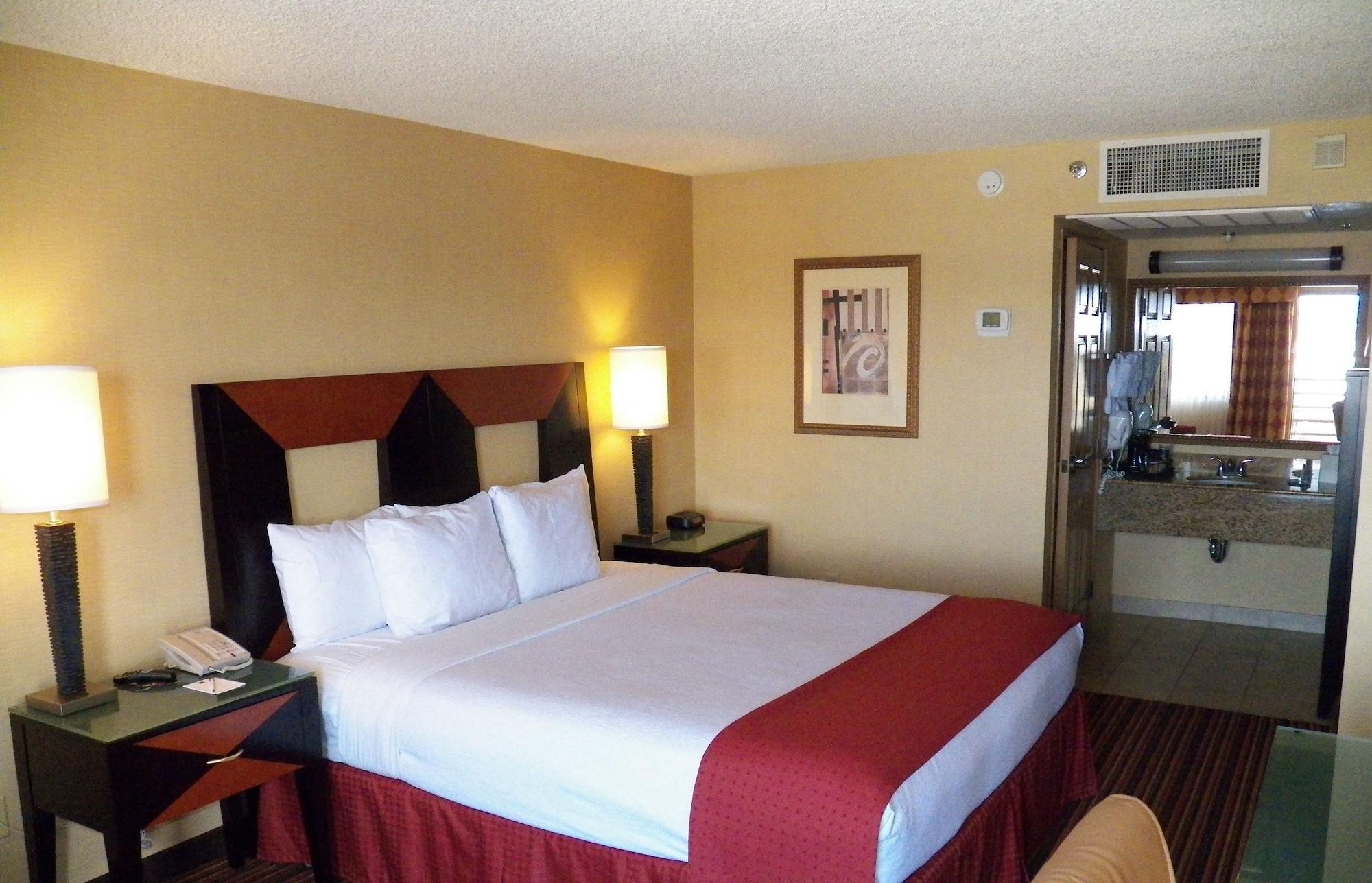 Ramada By Wyndham San Diego נשיונל סיטי מראה חיצוני תמונה
