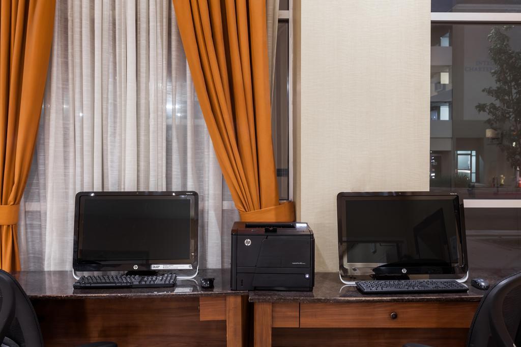 Ramada By Wyndham San Diego נשיונל סיטי מראה חיצוני תמונה